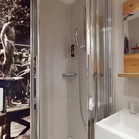 Апартаменти Alpenblick Coliving By Homenhancement - Self Check In *