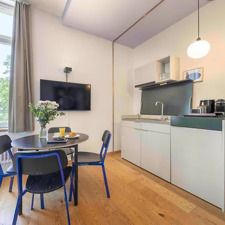 Alpenblick Coliving By Homenhancement - Self Check In Apartment *
