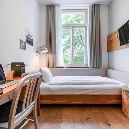 Alpenblick Coliving By Homenhancement - Self Check In Apartment *